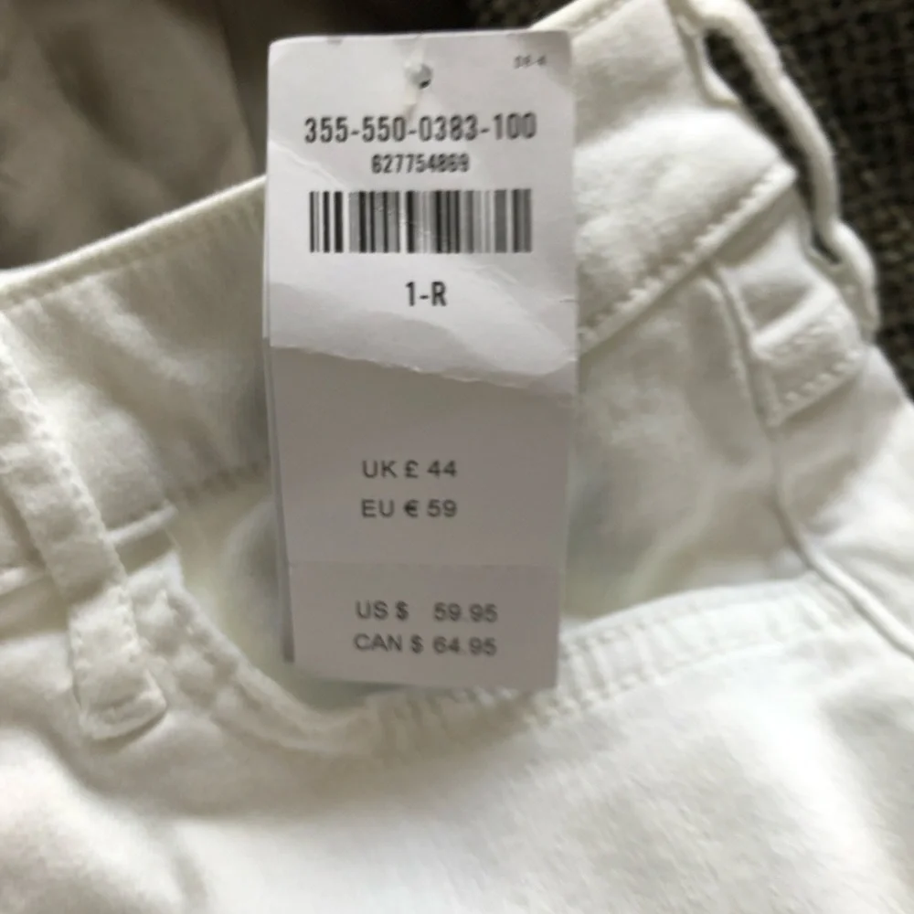 Hollister Classic Stretch High-Rise Super Skinny white jeans - Picture 10 of 10